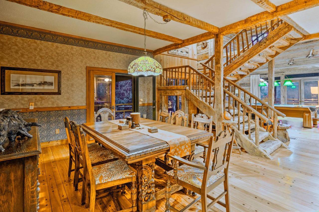 Spacious Cullowhee Lodge With Views And River Access! Extérieur photo