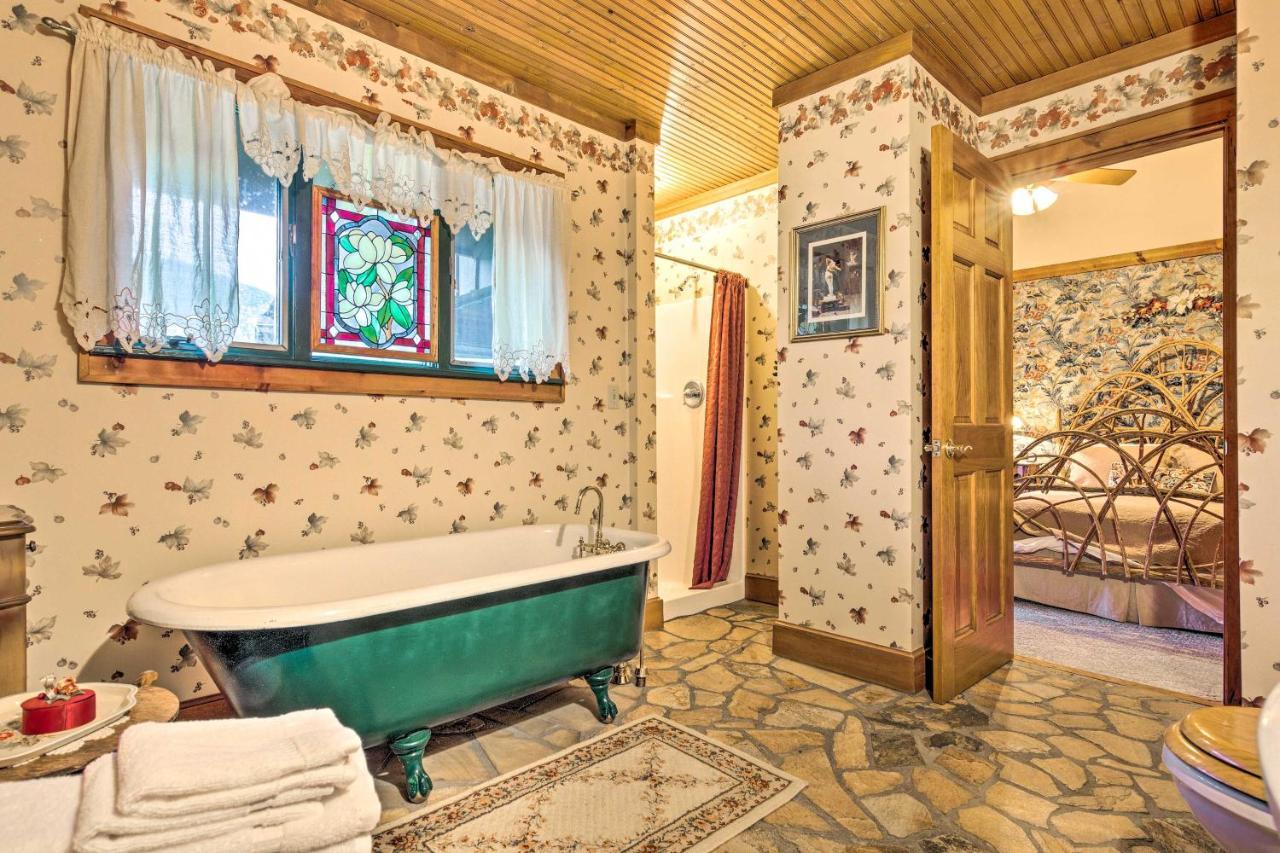 Spacious Cullowhee Lodge With Views And River Access! Extérieur photo