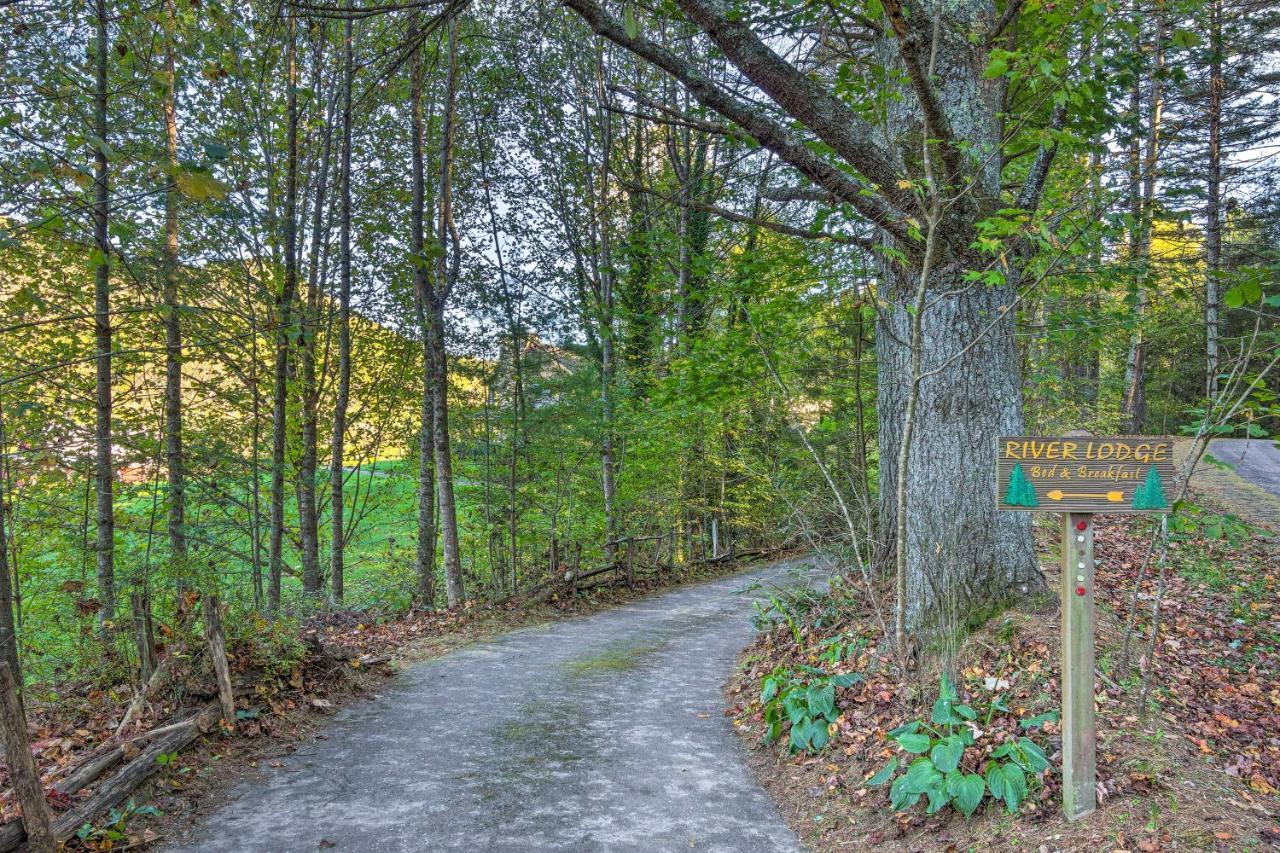 Spacious Cullowhee Lodge With Views And River Access! Extérieur photo